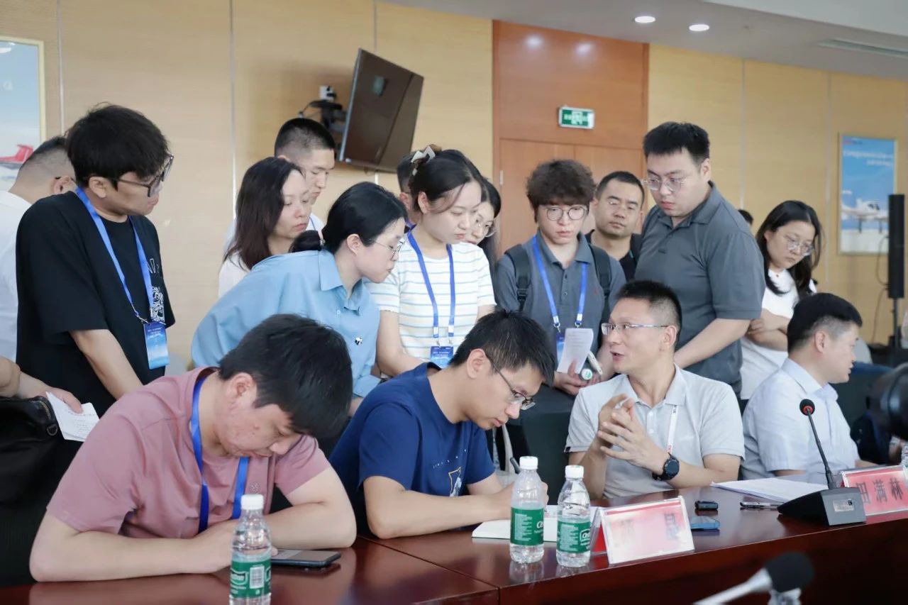 1754894274707877NqFO.jpg 345ea8c424234342bd299a02ead06248.jpg